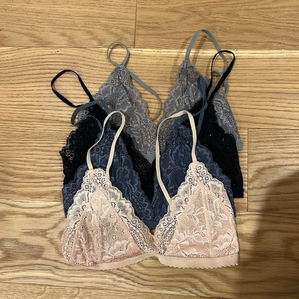 Lot of Aritzia, Talula, lace bralettes